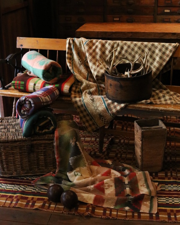 Camp Blanket / F�å����ץ֥�󥱥å� F