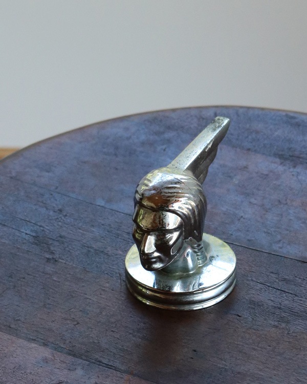 "PONTIAC" Hood Ornament"PONTIAC" աɥʥ