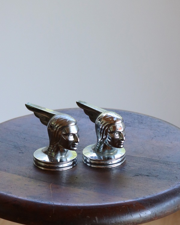 "PONTIAC" Hood Ornament"PONTIAC" աɥʥ