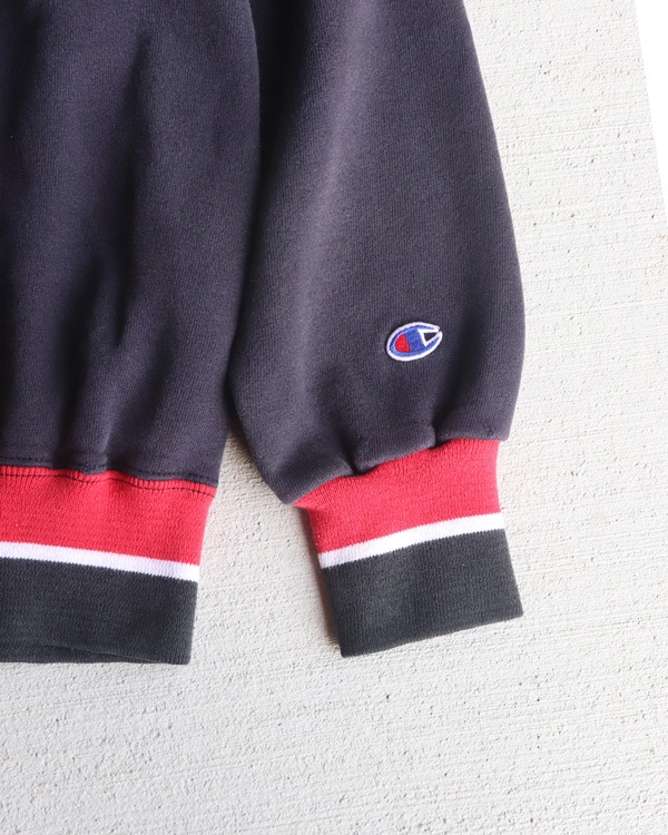 Vintage 90s Black CHAMPION Crewneck (S)