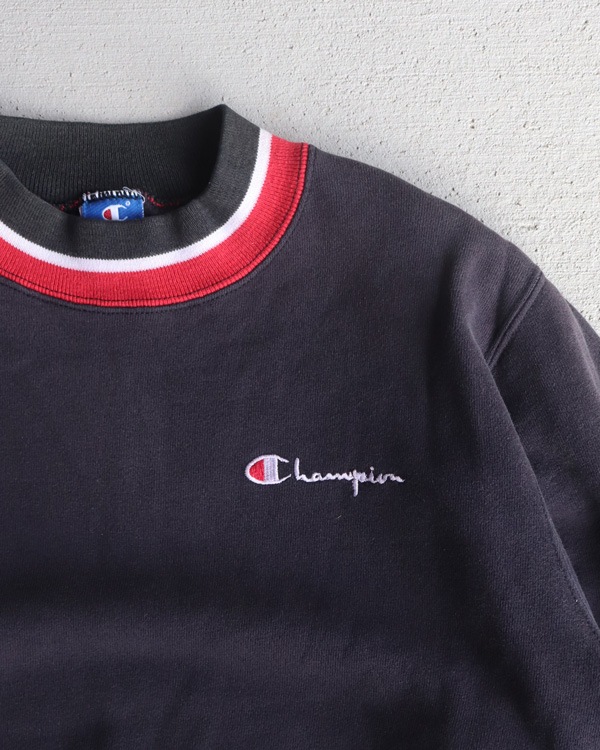 Vintage 90s Black CHAMPION Crewneck (S)