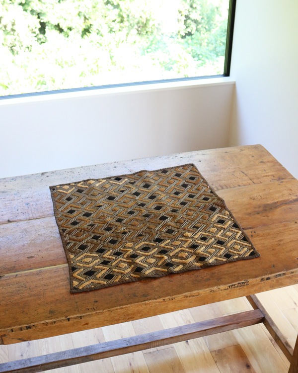 African Textile Kuba Fabric B�å��եꥫ��ƥ��������� �����ۡ���ӥ����ɡ�B