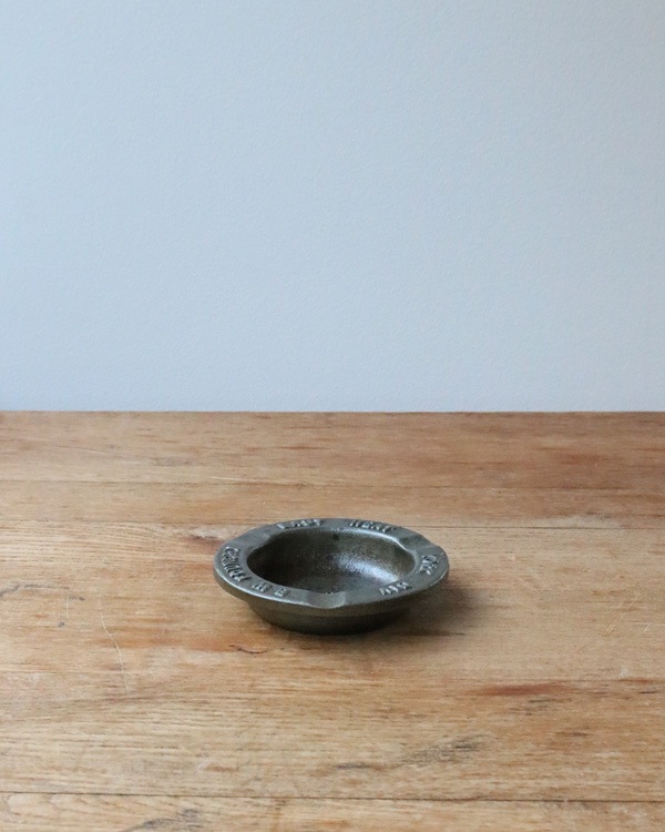 "B.W.FOUNDRY" Advertising Ashtray��"B.W.FOUNDRY" ������ȥ졼