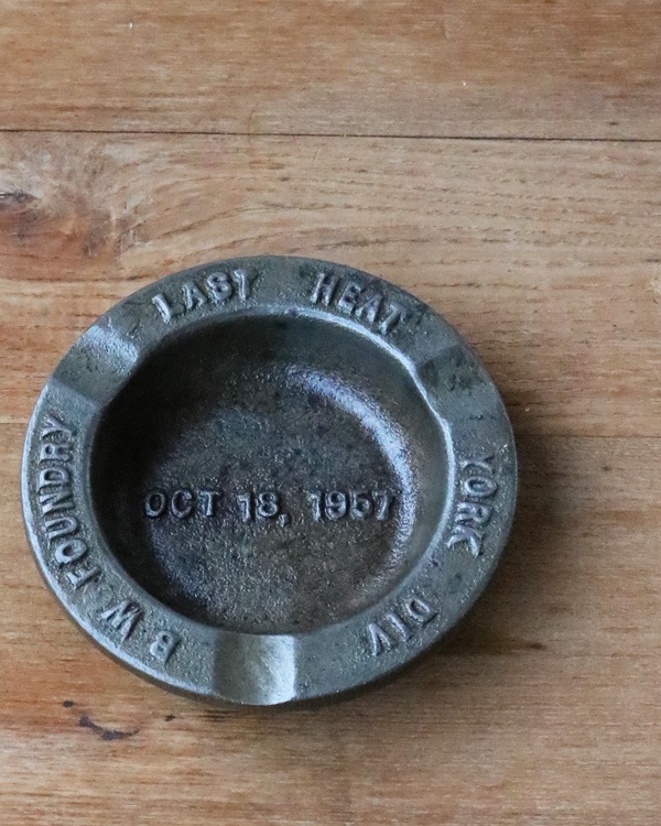 "B.W.FOUNDRY" Advertising Ashtray��"B.W.FOUNDRY" ������ȥ졼