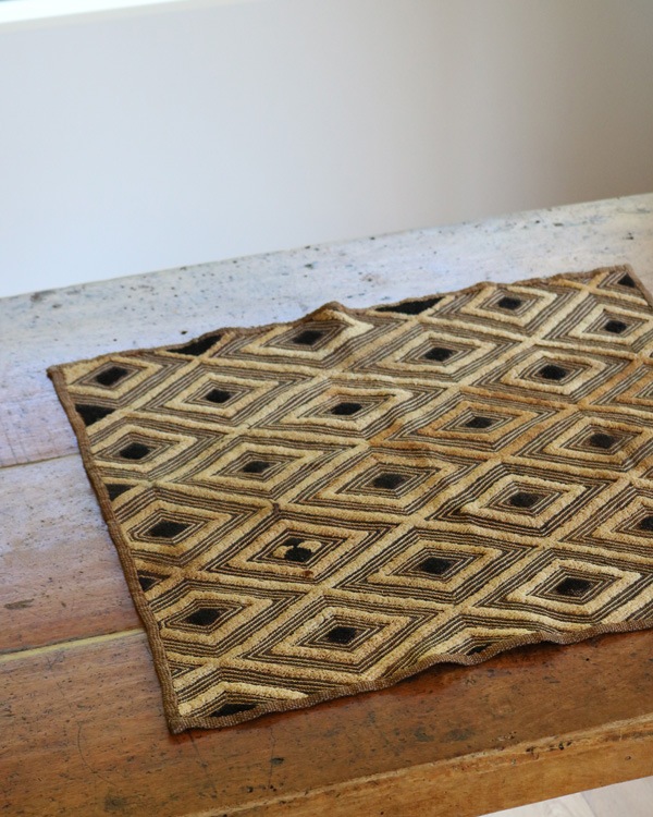 African Textile Kuba Fabric A�å��եꥫ��ƥ��������� �����ۡ���ӥ����ɡ�A