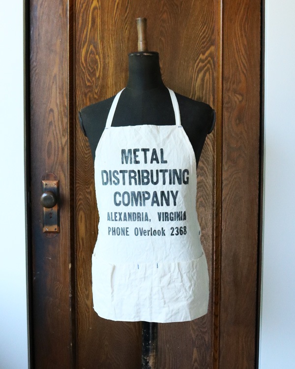 1940s "METAL DISTRIBUTING COMPANY" Advertising Apron�� 1940ǯ�庢��METAL DISTRIBUTING COMPANY�״�ȹ��𥨥ץ���
