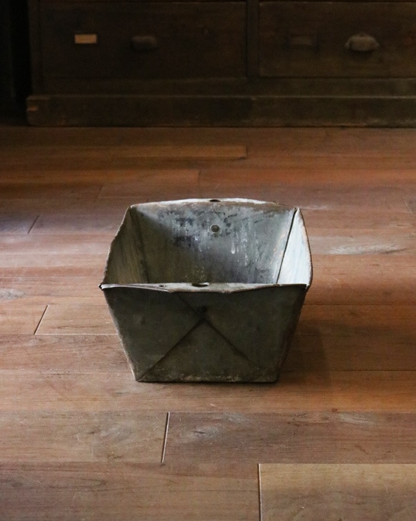 Industrial Steel Tray｜インダストリアル スチール トレイ