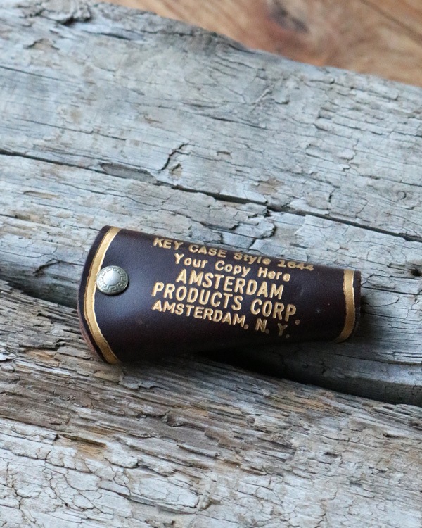 Ada. Key Case�å��ɥХ������� ����������