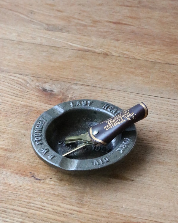 Ada. Key Case�å��ɥХ������� ����������