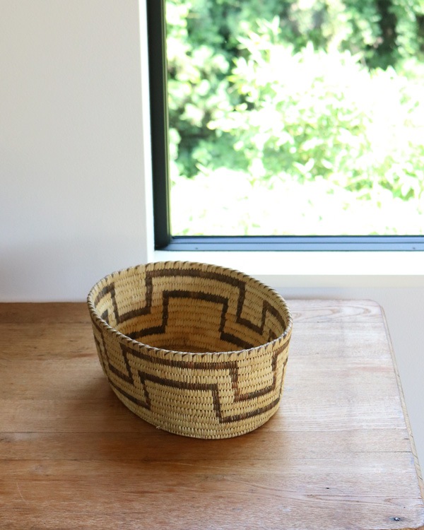 Native American "Papago" Coiled Basket Largeåͥƥ֥ꥫ ѥѥ²ΥХå Large