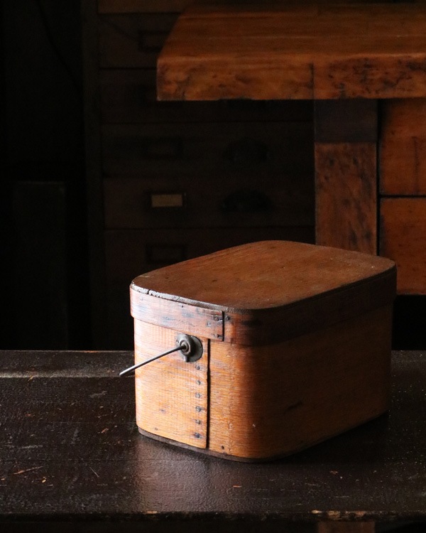 Early Shaker Box｜アーリーシェーカー ボックス
