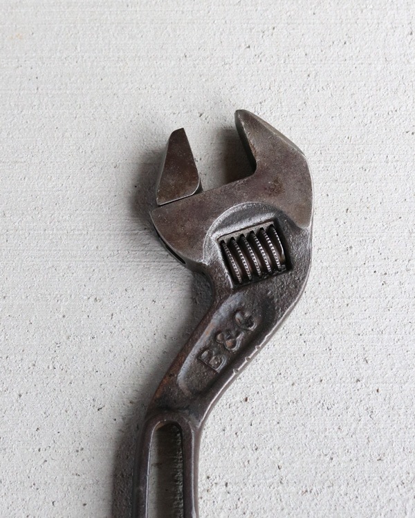 "B&C" Adjustable Wrench"B&C" 㥹֥