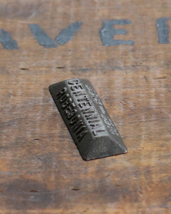 "Robesonia Centennial" Cast Iron Desk Piece�å��٥��˥�100��ǯ��ǰ ��Ŵ�ǥ����ԡ���
