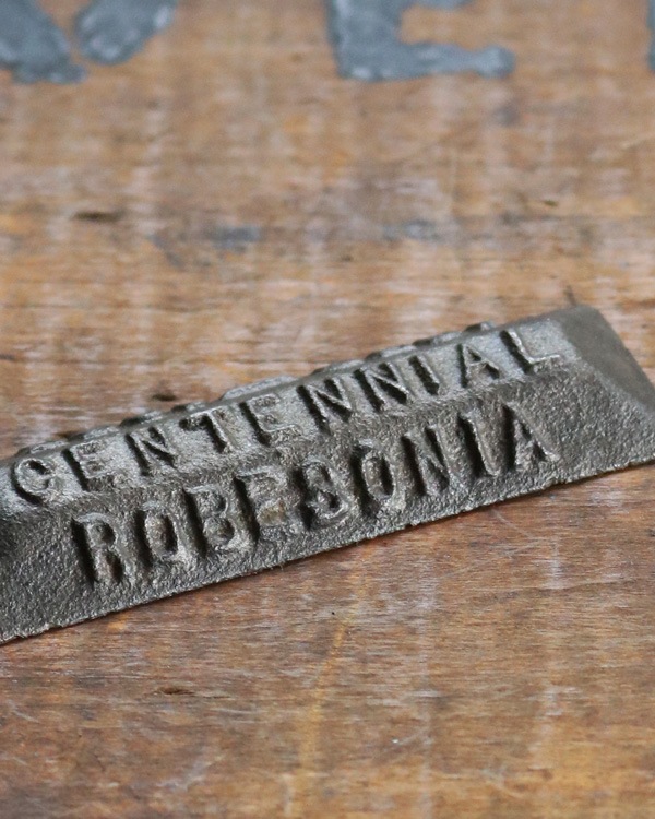 "Robesonia Centennial" Cast Iron Desk Piece�å��٥��˥�100��ǯ��ǰ ��Ŵ�ǥ����ԡ���