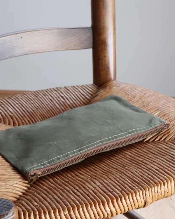 Flat Pouch�åե�åȥݡ���