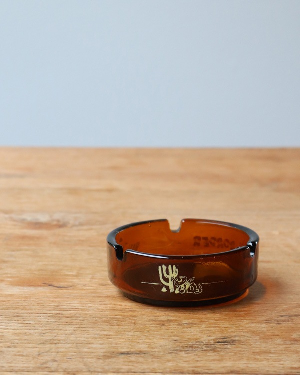 "SOUTH OF THE BORDER" Ashtray"SOUTH OF THE BORDER" 饹