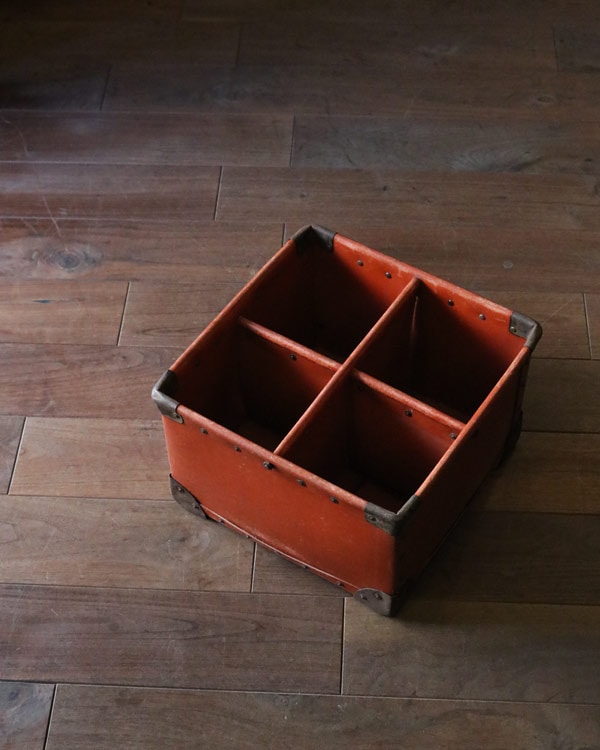 Fiber Container C�åե����С�����ƥ� C