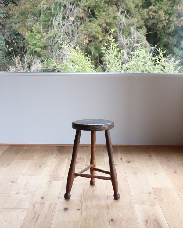 Wooden Round Stool RS-65�������饦��ɥ��ġ��� RS-65