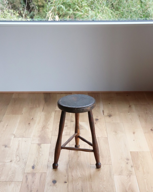 Wooden Round Stool RS-65�������饦��ɥ��ġ��� RS-65