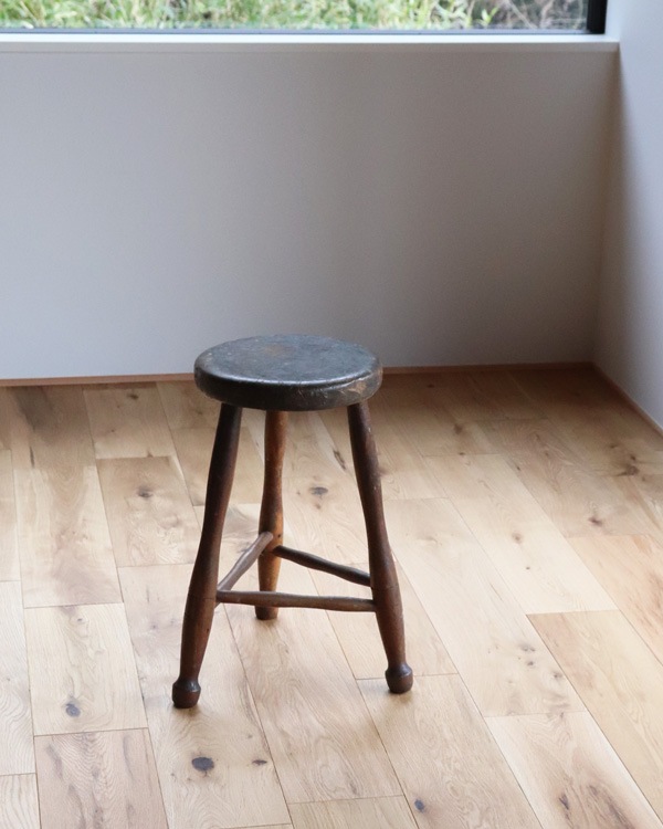 Wooden Round Stool RS-65�������饦��ɥ��ġ��� RS-65