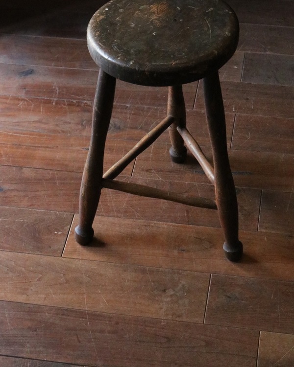 Wooden Round Stool RS-65�������饦��ɥ��ġ��� RS-65