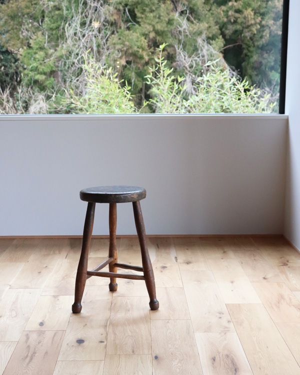 Wooden Round Stool RS-65�������饦��ɥ��ġ��� RS-65