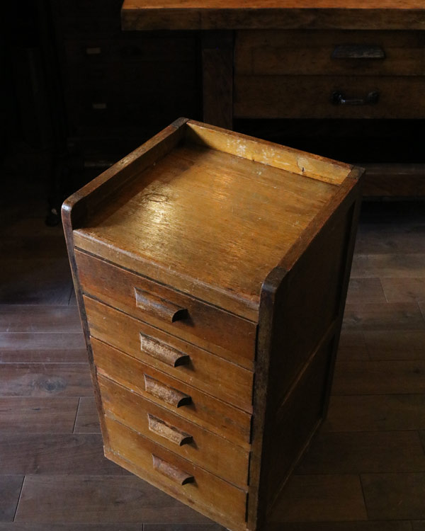 Wooden Cabinet����������ӥͥå�