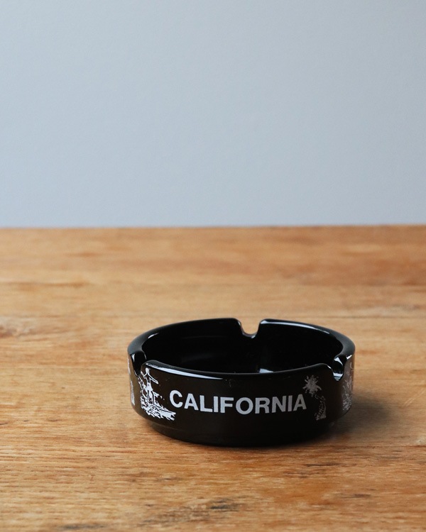"CALIFORNIA" Ashtray��"CALIFORNIA" ���饹����