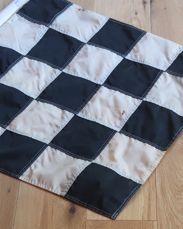 Checkered Flag｜チェッカーフラッグ