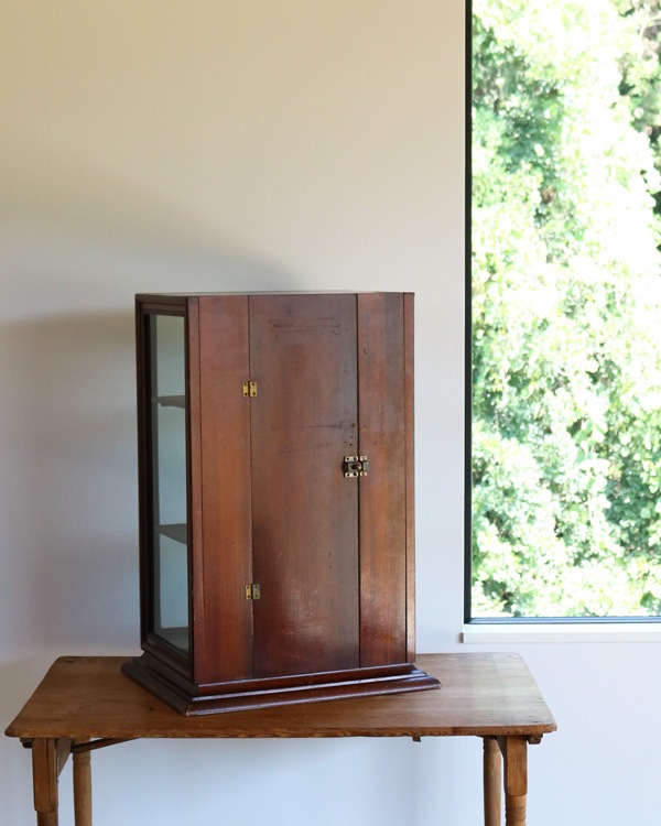 Glass Display Case �å��饹�Υǥ����ץ졼������