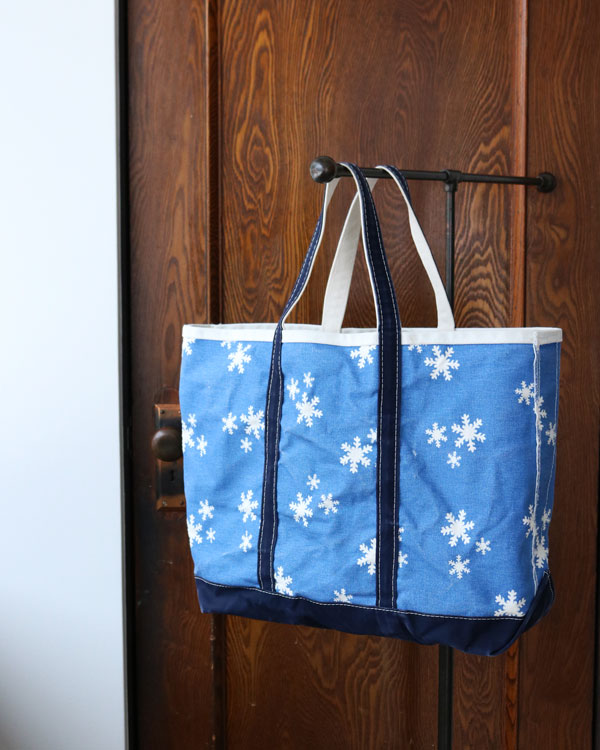 Vintage 90s Printed L.L.Bean Boat&Tote (Snowflake) 