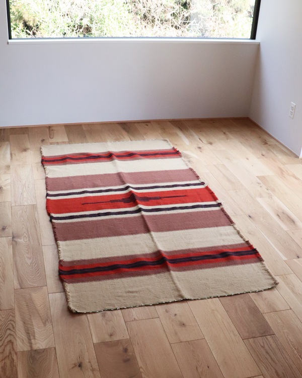 Native Wool Rug�åͥ��ƥ��֥�����饰