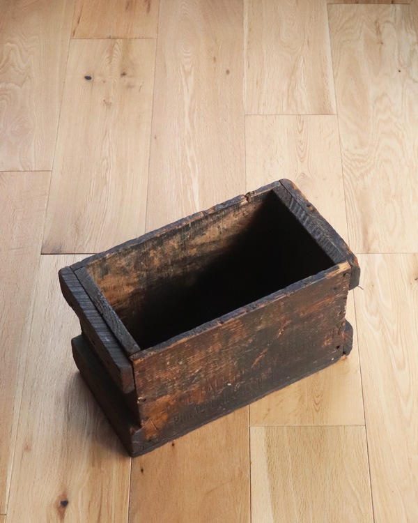 "NICE BALLBEARING COMPANY" Wood Box  "NICE BALLBEARING COMPANY" åɥܥå