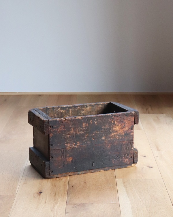 "NICE BALLBEARING COMPANY" Wood Box  "NICE BALLBEARING COMPANY" åɥܥå