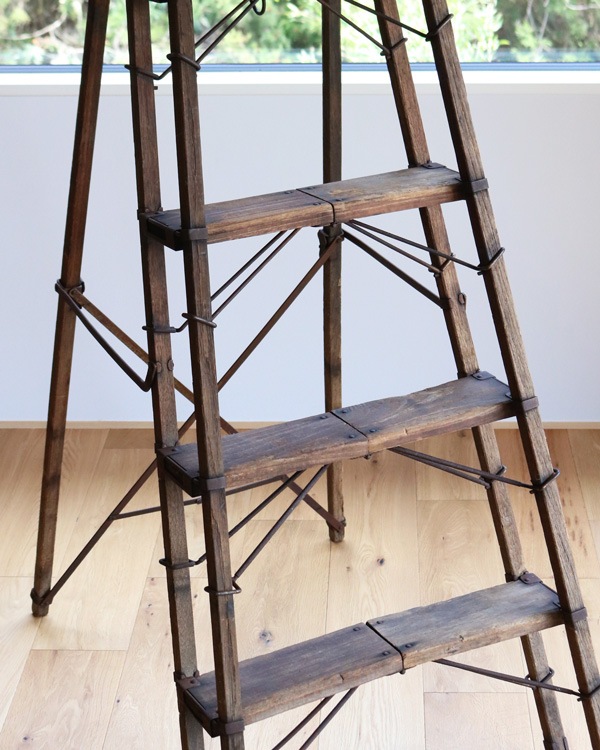 "TUCKAWAY" Folding Ladder��"TUCKAWAY" �ե�����ǥ��󥰥����