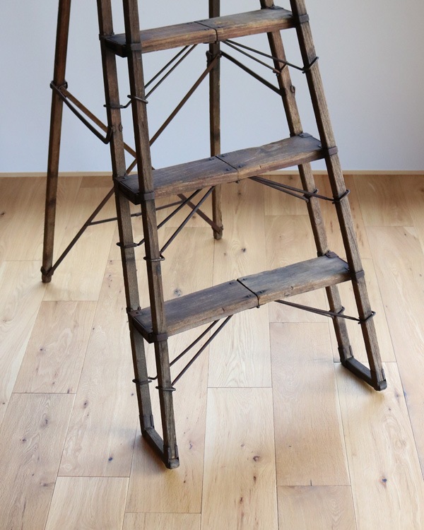 "TUCKAWAY" Folding Ladder��"TUCKAWAY" �ե�����ǥ��󥰥����