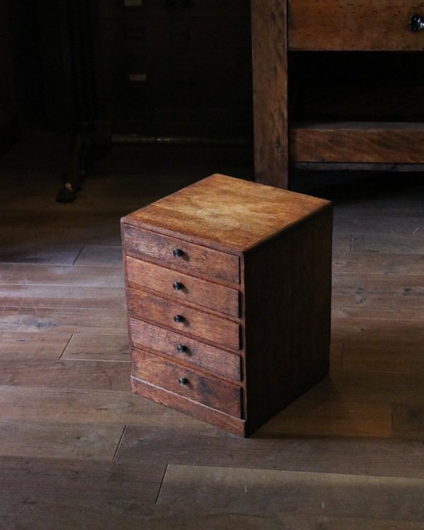 Wooden Drawer B�������������Ф� B