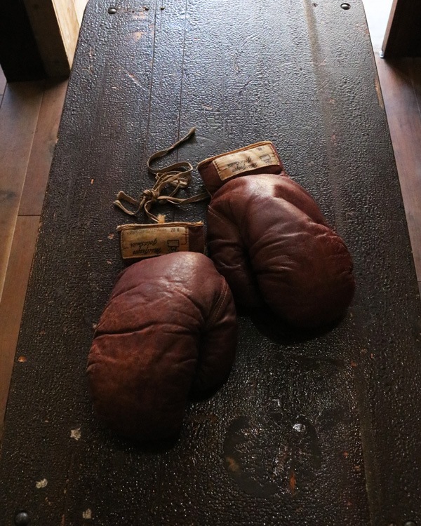 Boxing Gloves Cåܥ󥰥 C
