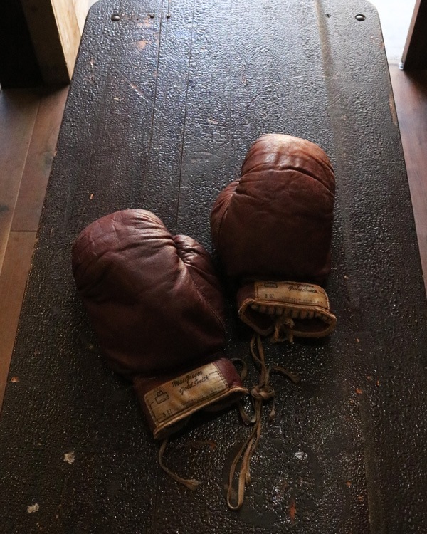Boxing Gloves Cåܥ󥰥 C