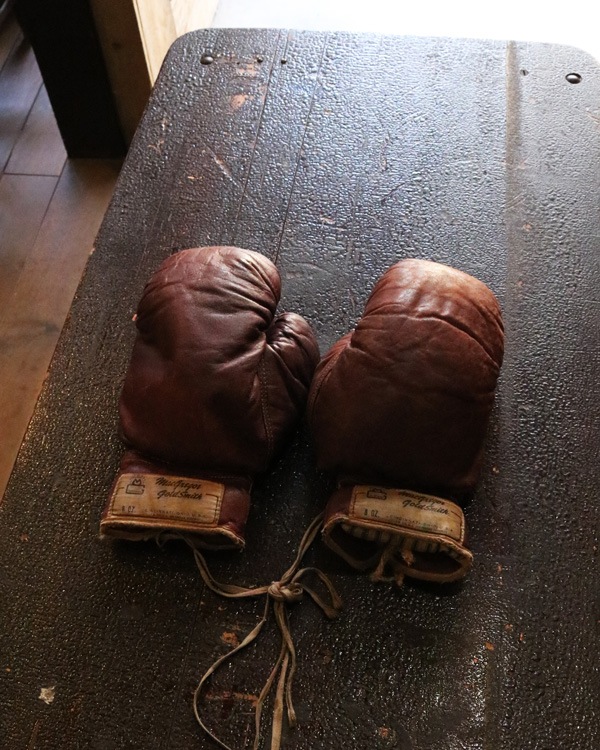 Boxing Gloves Cåܥ󥰥 C