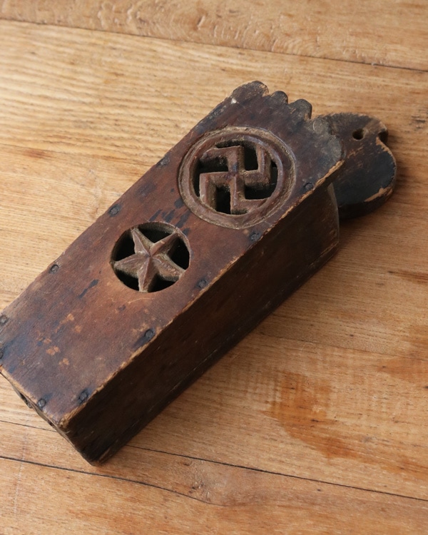 1920s Folk Art ��Whirling Log & Star�� Candle Wall Box��1920ǯ�� �ե����������� ���åɡ������ɥ륦������ܥå���
