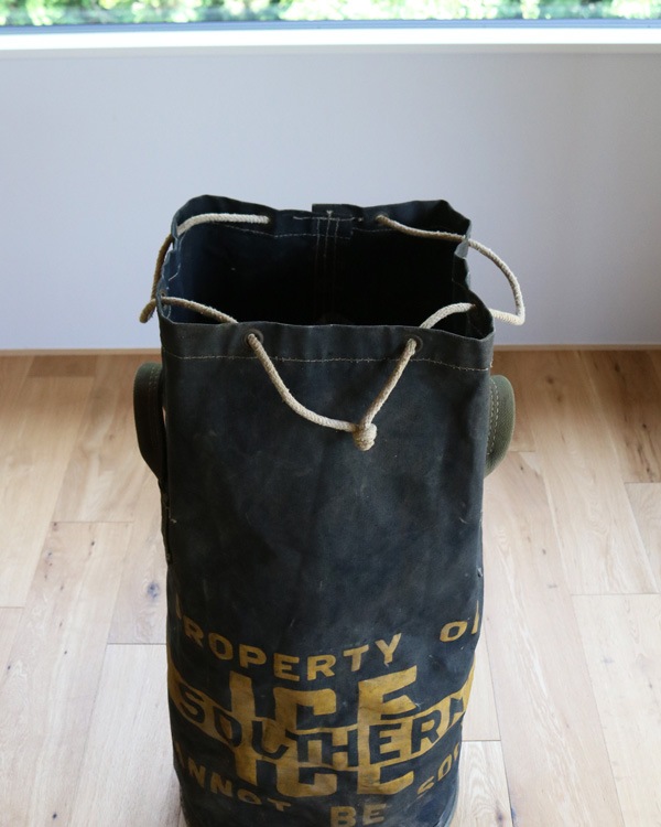 "SOUTHERN ICE" Ice Bag"SOUTHERN ICE" Хå