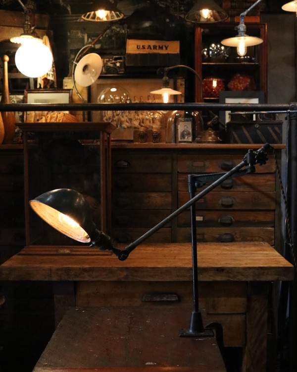 "O.C.WHITE" Crank Arm Bench Lamp / BO.C.WHITEҥ󥯥