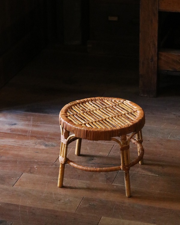 Rattan Low Stool｜ラタンロースツール