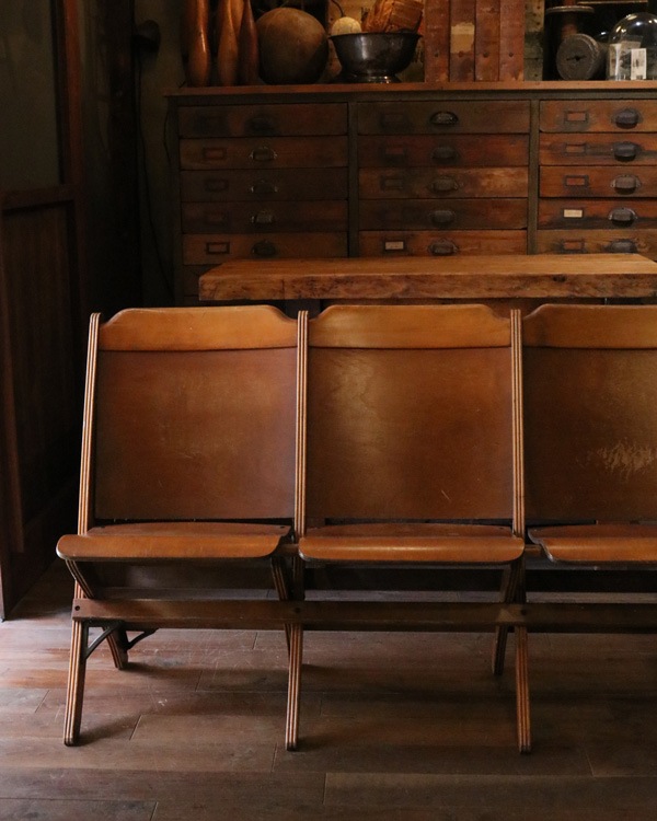 ■交渉可能■　RETRO　男前　/　ミンディ材　・　ベンチ Theater Bench｜シアターベンチ