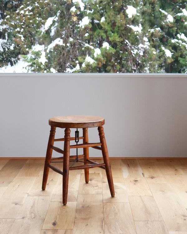 Wooden Round Stool�������饦��ɥ��ġ���