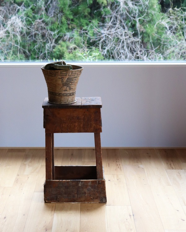 Square Stand A�å�������������� A