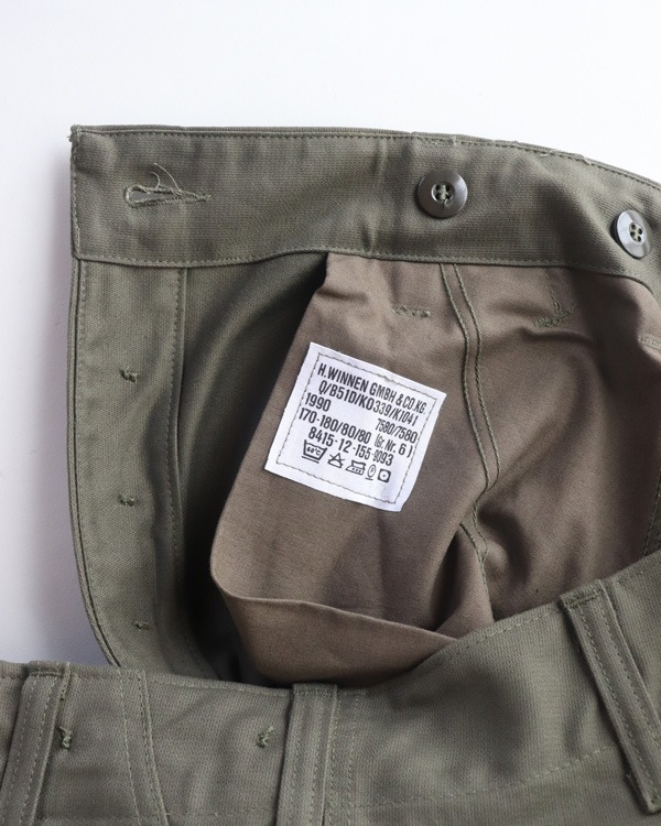 Vintage 90s N.O.S. German Mil. Moleskin Trousers (31x31)