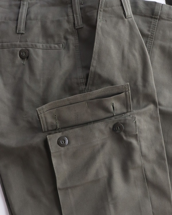 Vintage 90s N.O.S. German Mil. Moleskin Trousers (31x31)