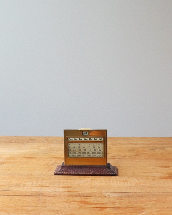 1927 Desktop Calendar A��1927ǯ�� �ǥ����ȥåץ������� A
